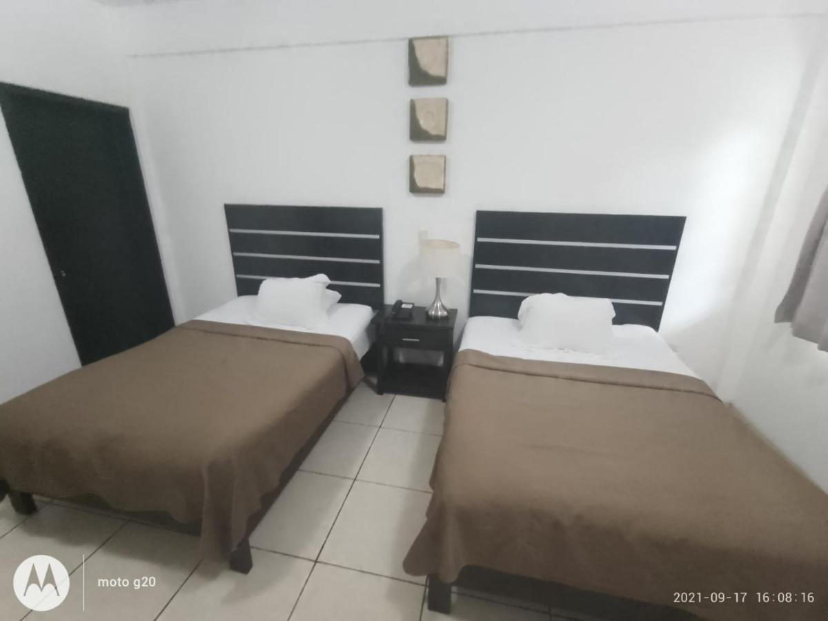 Hotel & Suites Mo Sak Tapachula Ngoại thất bức ảnh